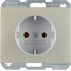 Розетка Berkerз з/к, гвинтові клеми, нержавіюча сталь, 16А/250В K.5 41157004