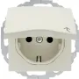 Розетка Berker S.1/B.3/B.7 с заземлением, защитными шторками и крышкой белая 47448982