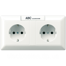 SCHUKO®-розетка для кабельних каналів 16 A / 250 B ~ AS1522NA AS1522NAWW